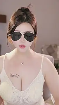 Qiaoqiao__'s cam snapshot