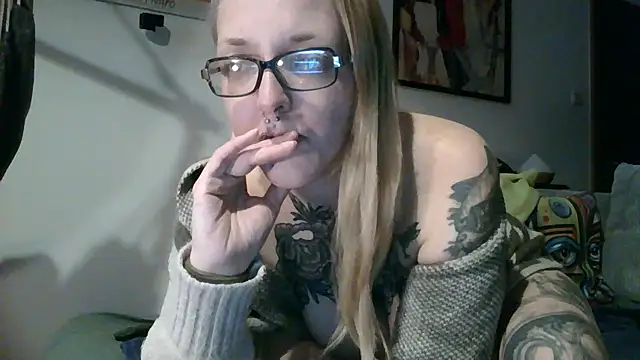 Astrid-Gilbert's cam snapshot