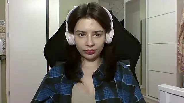 LariceSexy's cam snapshot