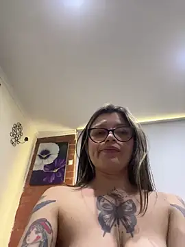 KoraSweett's cam snapshot