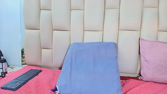 sweet_amye's cam snapshot