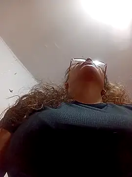 Lady_16's cam snapshot