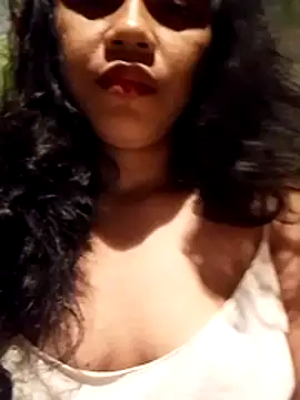 Filipinababe4you's cam snapshot