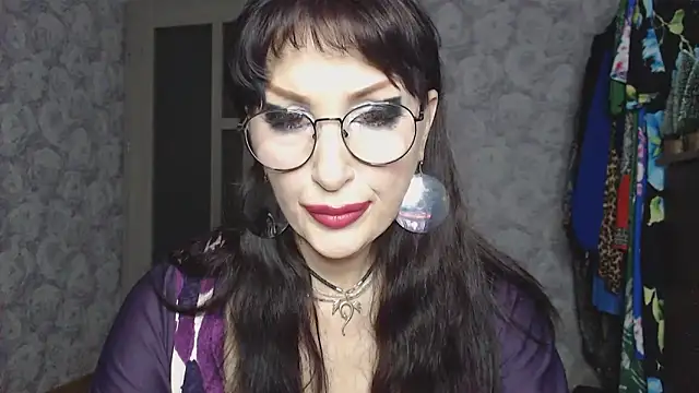 Aziza1's cam snapshot