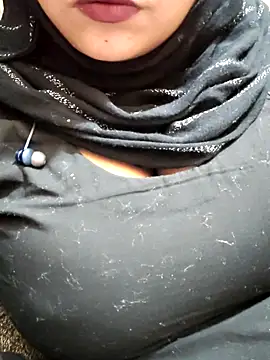 Indian-Nazia's cam snapshot