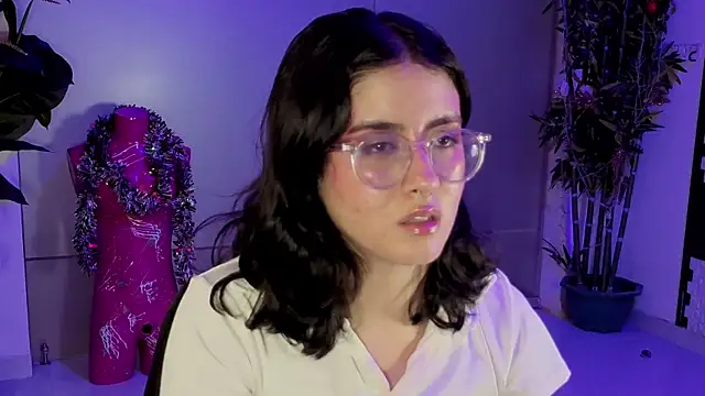 LiLLiAnderson's cam snapshot