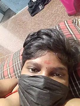 divyatamil143's cam snapshot