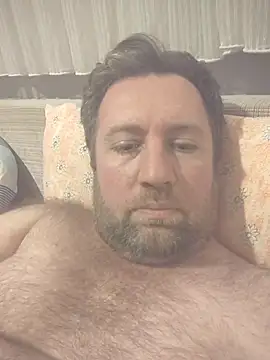 Batuhan3563 live sex cam