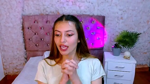 viky_evanss live sex cam