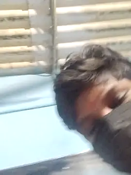 divyatamil143's cam snapshot