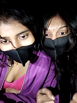 Aaradhya-Rani's cam snapshot