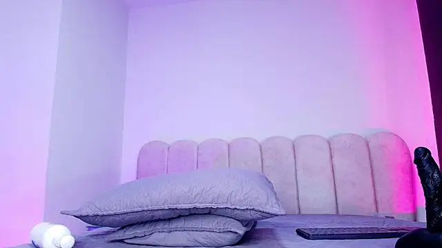 mia_stanfort live sex cam