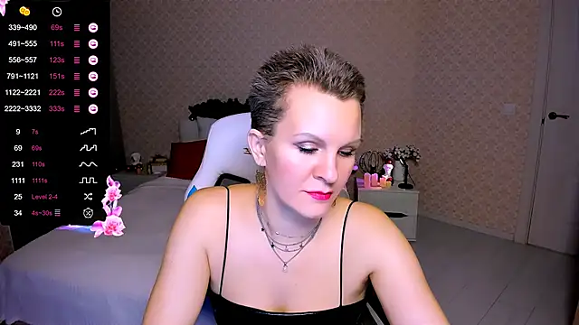 Louisa_Bay live sex cam