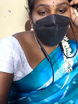 Tamil_flowergril's cam snapshot