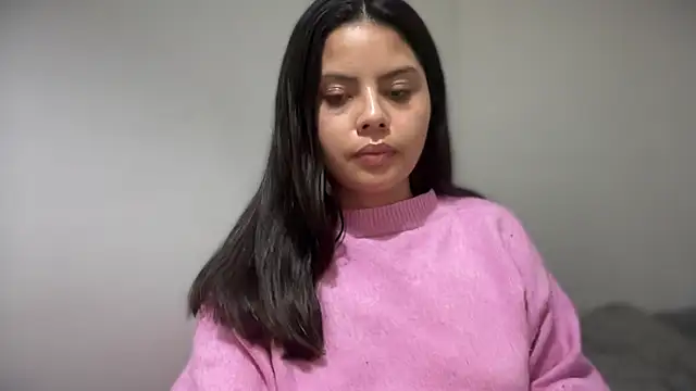 naughty__alexia's cam snapshot