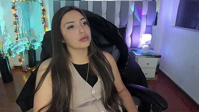 Adaara_Rey's cam snapshot