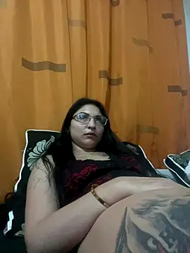 bia900bianca's cam snapshot