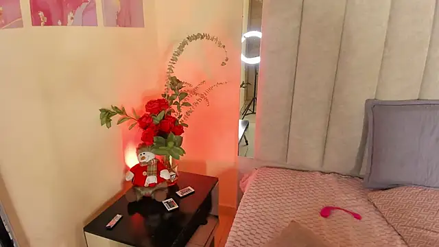 Milan_ebony's cam snapshot