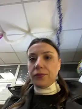 bunnythetailor's cam snapshot