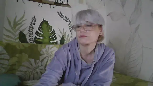 Catty_Lady's cam snapshot