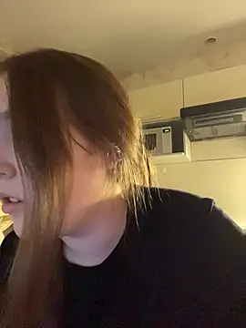 Charming_hamster_'s cam snapshot