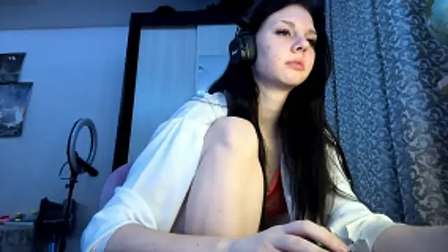 AnGallo's cam snapshot