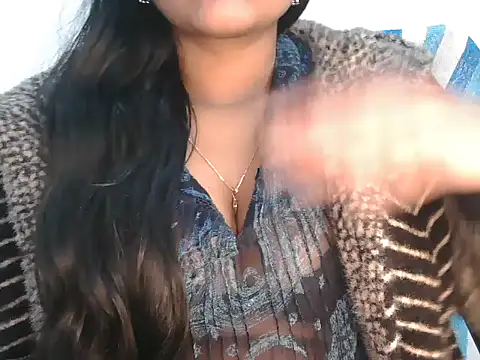 Cute_Vinni's cam snapshot