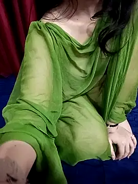 Curvy_Kimi's cam snapshot