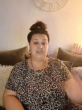 Nova-WiseX's cam snapshot