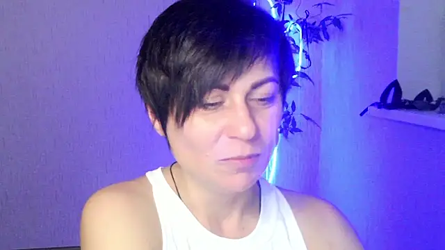 Ashley_Brookss's cam snapshot