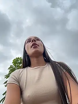 Brunettecollins05's cam snapshot