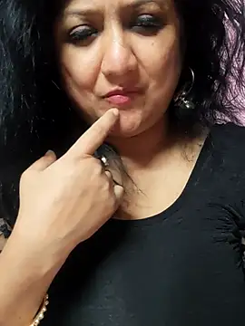 horny_lizia's cam snapshot