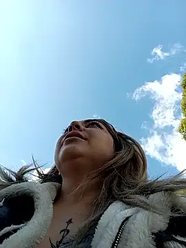 madelaine-'s cam snapshot