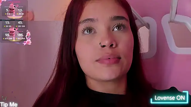 violeth_hill live sex cam