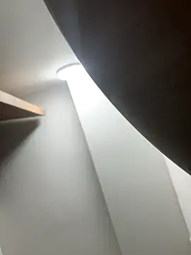 Pretty_Isadora live sex cam