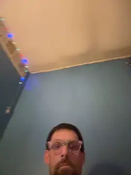 biggdaddyandqueenn live sex cam