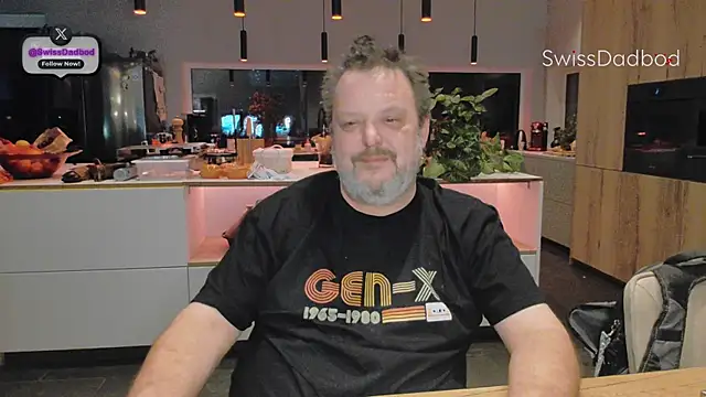 SwissDadbod live sex cam