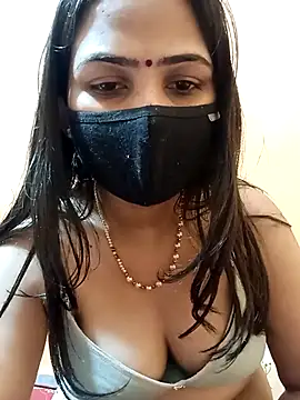 Shagun-Mishra live sex cam