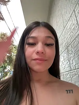 Alyshanon18 live sex cam