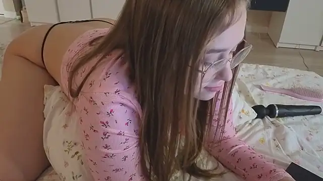 DextralCrew's cam snapshot