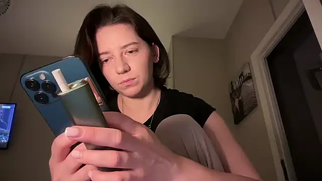 Take_Me_Awayy's cam snapshot