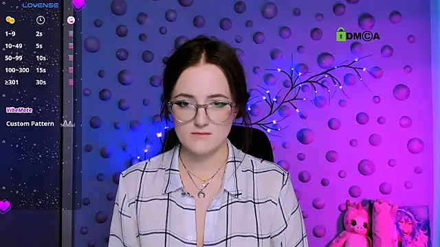 luna_berryy's cam snapshot