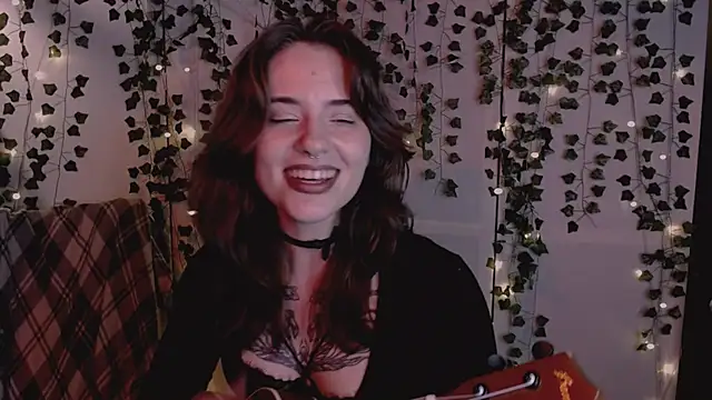 risha_laas's cam snapshot