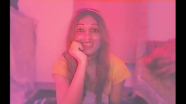 MmmMonikaBabie live sex cam