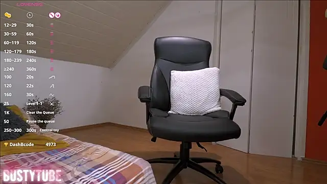 BUSTYTUBE's cam snapshot