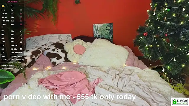 Charlotte_wow's cam snapshot