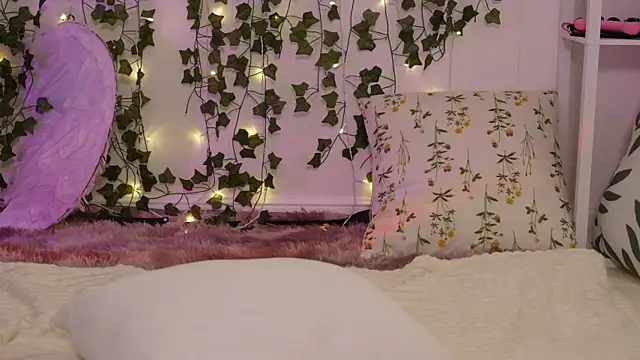 MonicaAsis's cam snapshot