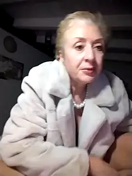 divinaerotica live sex cam