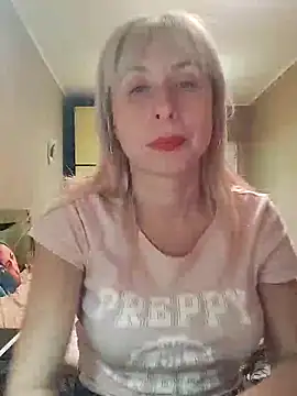 SelinaLovqx's cam snapshot