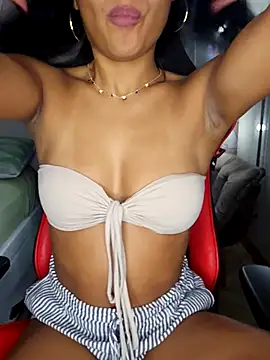 moreninhasilva live sex cam